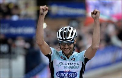 Tom Boonen gana por cuarta vez la Paris-Roubaix
