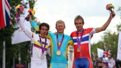 Fotos entrega de medallas: Vinokourov ya es de oro