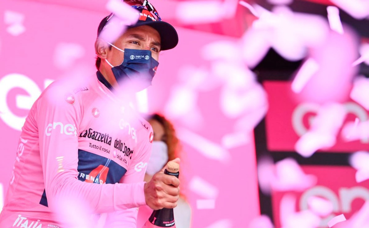 Egan Bernal se viste de rosa tras la novena etapa del Giro