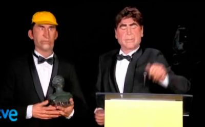 Alberto Contador recibe un Goya en el guiñol francés