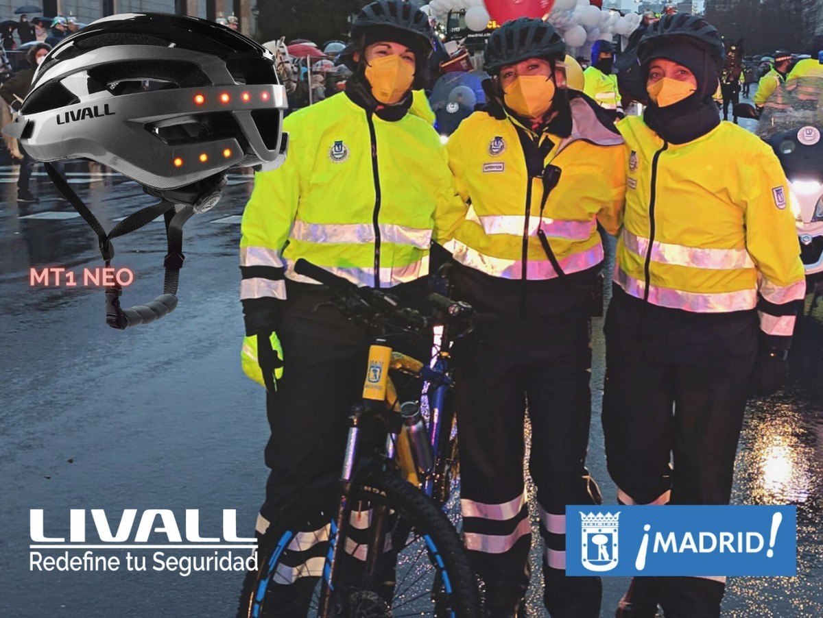 Madrid apuesta por los cascos inteligentes Livall como protección para sus agentes de Movilidad