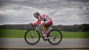 Óscar Freire acaricia la gloria en la Amstel Gold Race