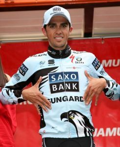 Alberto Contador dedica la victoria a su equipo
