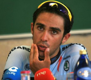 Alberto Contador estará en La Vuelta 2012