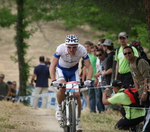 Julien Absalon, campe&oacute;n de la Copa del Mundo