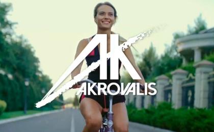 Akrovalis celebra su X aniversario: una década de vanguardia y crecimiento en la industria de la tecnología ciclista