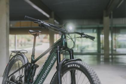 Chaser X la bicicleta total de Mondraker para desplazamientos urbanos y más