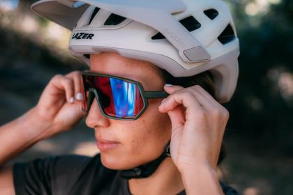 La tecnología RIDESCAPE presente en los tres nuevos modelos de gafas para ciclismo SHIMANO