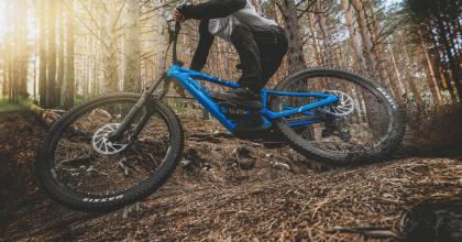 MONDRAKER presenta la nueva SLY, una nueva línea de E-Bikes de aluminio powered By BOSCH