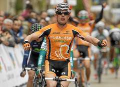 Pablo Urtasun (Euskaltel) estrena página web