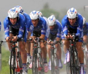 Tour de Francia: El Quick Step con el equipo de gala