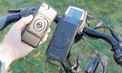 Tu Smartphone siempre seguro gracias a SKS Compit en cualquier tipo de ruta ciclista