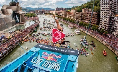 El Red Bull Cliff Diving vuelve a Bilbao