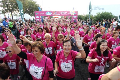 La Carrera de la Mujer se ha celebrado este domingo en Zaragoza 