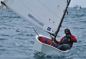 El oleaje protagonista del Trofeo Presidente de vela ligera