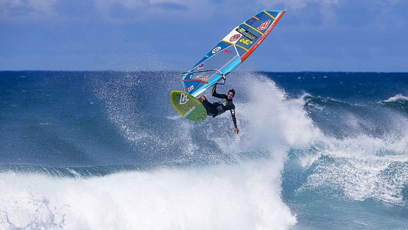 Campeonato del Mundo de Windsurf para Víctor Fernández