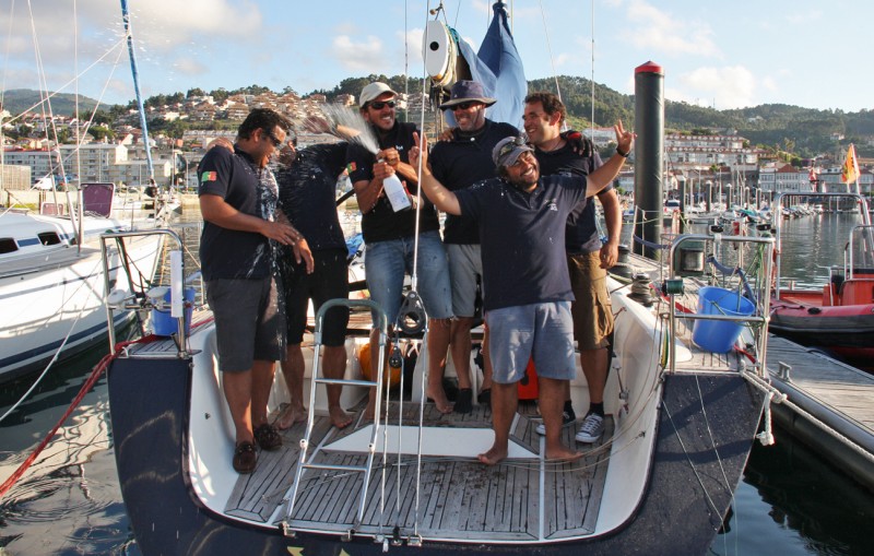 El portugués Xekmatt gana la Angra-Baiona