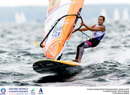 Blanca Manchón representará al windsurf femenino en Tokio 2020