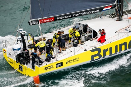 El Brunel gana la Etapa 9 de la Volvo Ocean Race