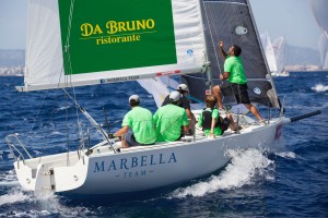 El J/80 Da Bruno Marbella Team busca título 