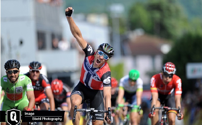  Boasson Hagen gana la etapa, Froome se acerca a Contador