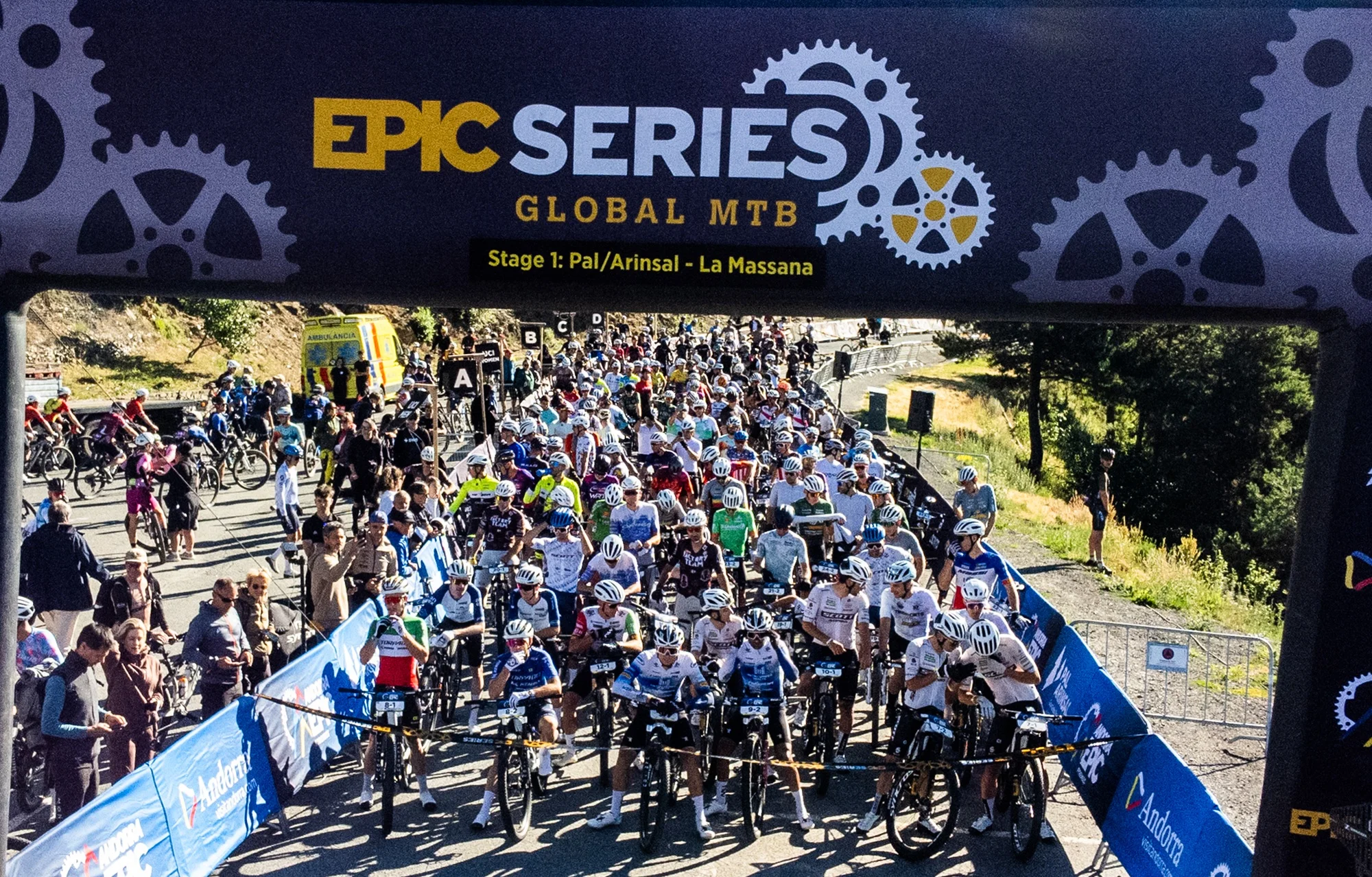 Scott Racing y Massi ISB Sport dominan en el arranque de la Andorra Epic 2026