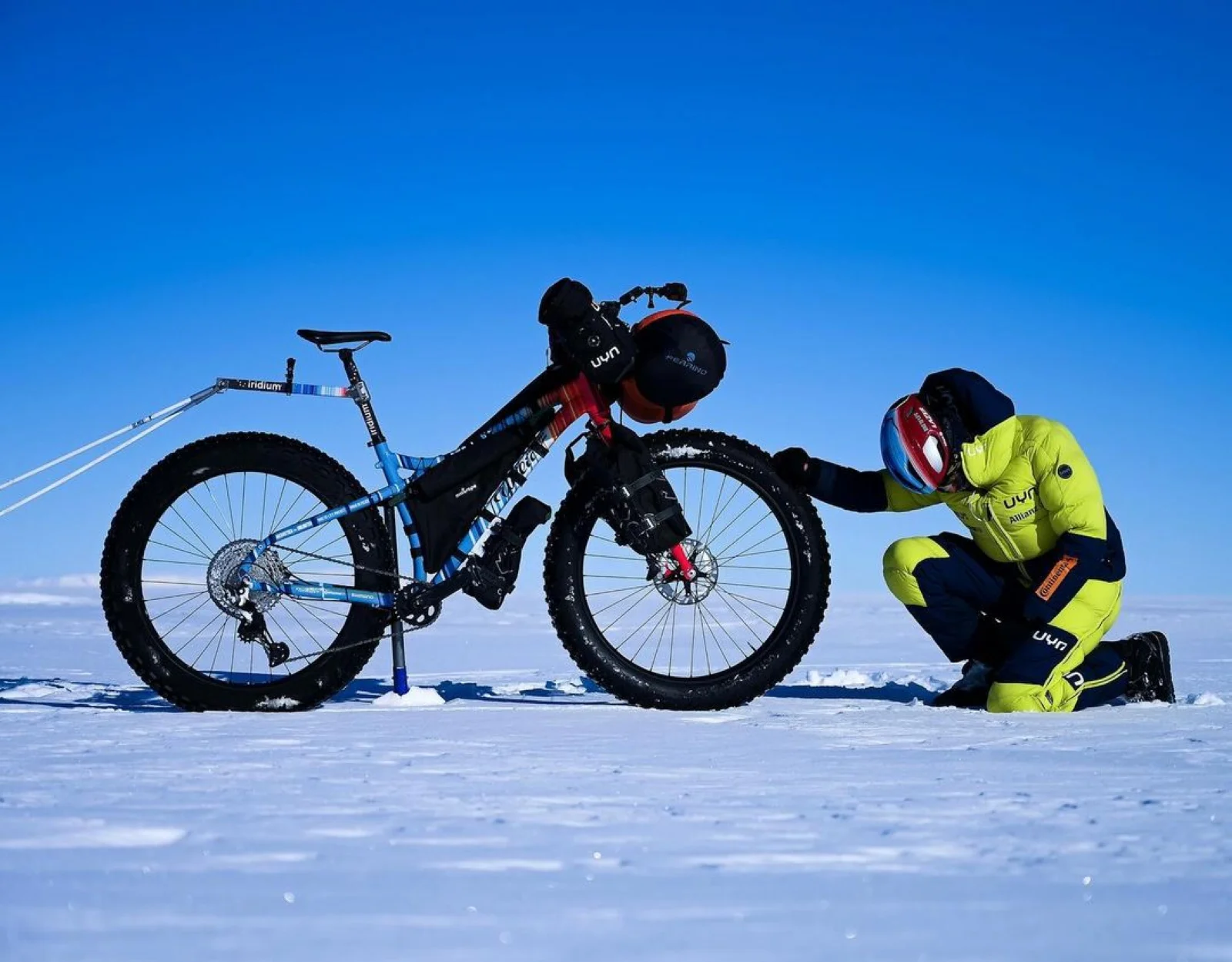 Omar Di Felice concluye en Thiel Mountains su travesía antártica de 716.5km y 48 días