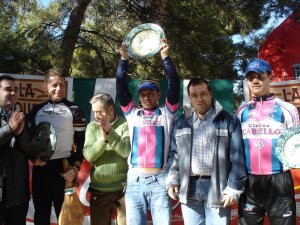 Mario Arjona, del Ciclos Cabello, se lleva la 6ª Bajada Ciclista del Marrano