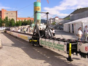 La bici más grande del mundo en la QH