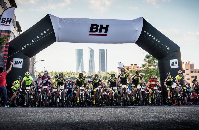 1.500 bikers consolidan la  BH Madrid-Segovia MTB 