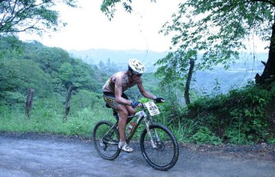 Ruta de los Conquistadores: enorme Thomas Frischknecht