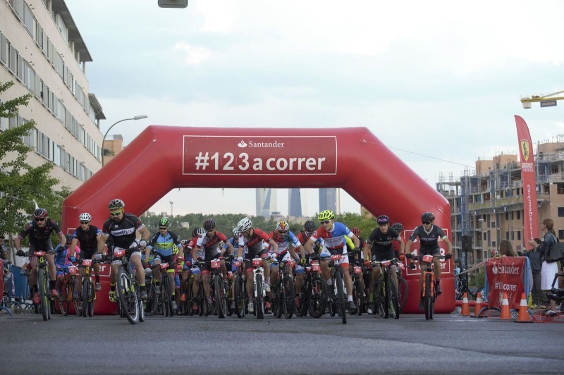 2.000 Bikers se enfrentaron al gran reto de la Madrid-Segovia MTB 2017