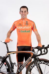 Dani Sesma sufre una caída en Burgos Dani Sesma sufre una caída en Burgos