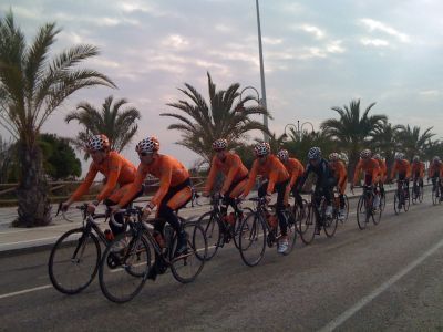 Primer entrenamiento del Euskaltel en la Costa Blanca