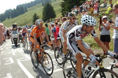 Tour de Francia: Samu Sánchez acaricia el triunfo 