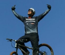 Gracia se impone en el Crakworx Freeride Mountain Bike Festival