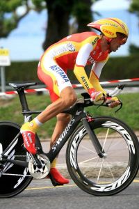 Dauphine Libere: Primer maillot de líder para Contador