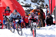 Fabiane Cousinie (Giant) gana en el 4X Snow de Vallnord