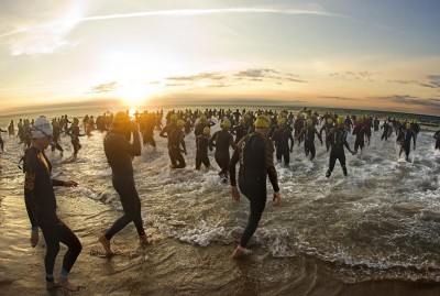 500 triatletas se citan la Isostar Extreme Man Narbonne