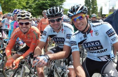 Tour de Francia: Alberto Contador cambia de bici y salva la etapa 