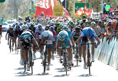 Navardauskas gana al sprint en el Tour de Romandia