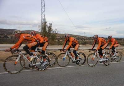 Samu Sánchez liderará al Euskaltel en la Tirreno Adriático 2013