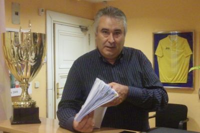 Paco Antequera también confirma sus aspiraciones presidenciales