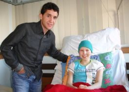 Carlos Sastre visitará hoy a sus niños