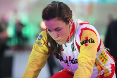 Alonso, quinto en kilómetro; Helena Casas, record de España