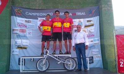 Décimo Campeonato de Benito Ros, delante de Mustieles y Areitio
