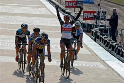 Fabian Cancellara consigue su tercera Paris Roubaix