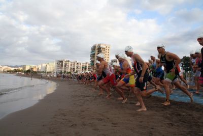 Muchos participantes en el Grupo de Edad en Águilas