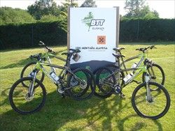 El Centro BTT de Izki-Montaña Alavesa renueva su oferta de bicis de alquiler