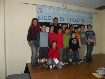 Purito Rodriguez con los más jóvenes